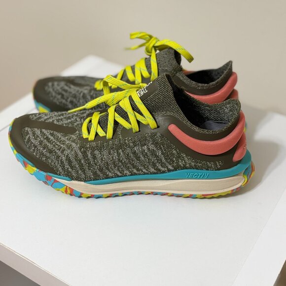 The North Face Vectiv Escape Knit Trail Shoes, Size 7.5 - Picture 3 of 9